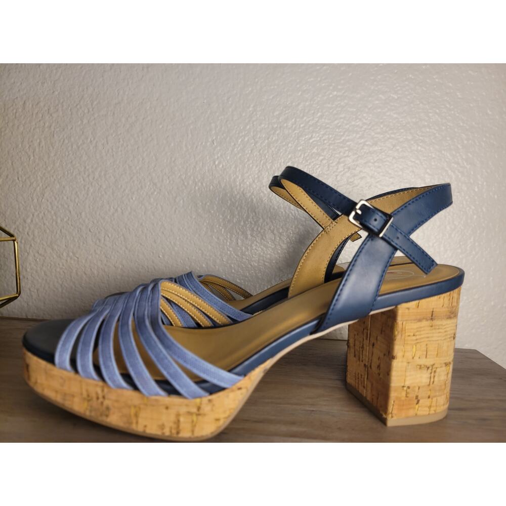 MY DELICIOUS shoes Platform Wedge Sandal size 10 - Picture 2 of 3